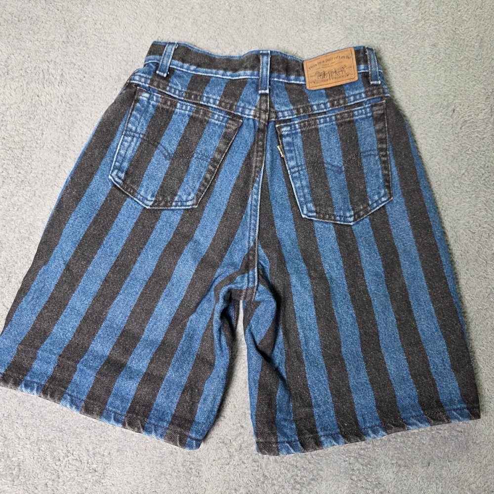Levis Womens 5 900 Series Shorts Blue Black Striped High Waisted Vintage 7013G